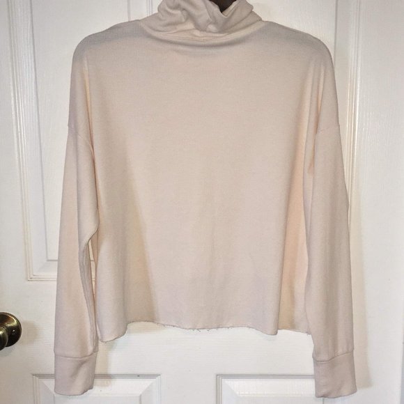 Top - Picture 3 of 3